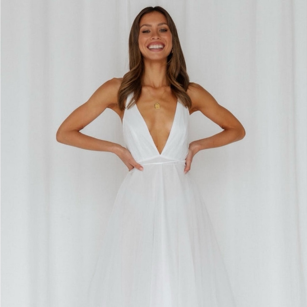 White tulle bridal dress